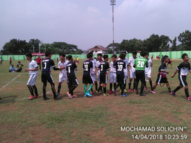 Tim Futsal U-19 Kecamatan Palmerah Cukur Kecamatan Gropet 7-1 (2)