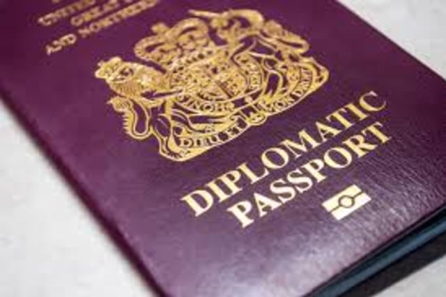 Diplomatic Immunity: Keistimewaan yang Kadang Disalahgunakan