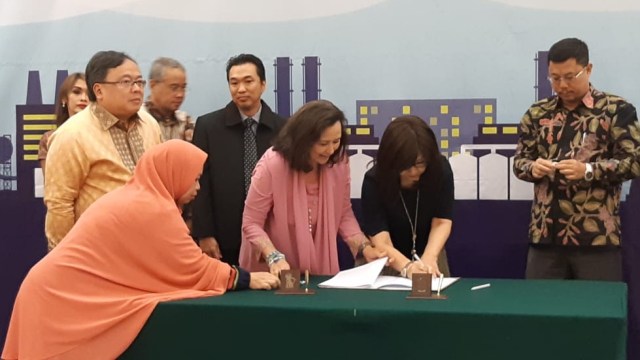 MoU penerbitan SBP untuk proyek PLTU Meulaboh (Foto: Nicha Muslimawati/kumparan)