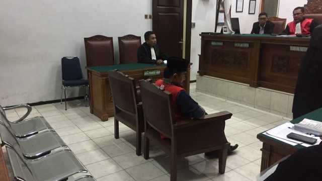 Sidang Aa Gatot Brajamusti (Foto: Raga Imam/kumparan)