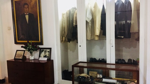 Lemari Seragam Ahmad Yani di Museum Sasmitaloka (Foto: Shika Arimasen Michi/kumparan)