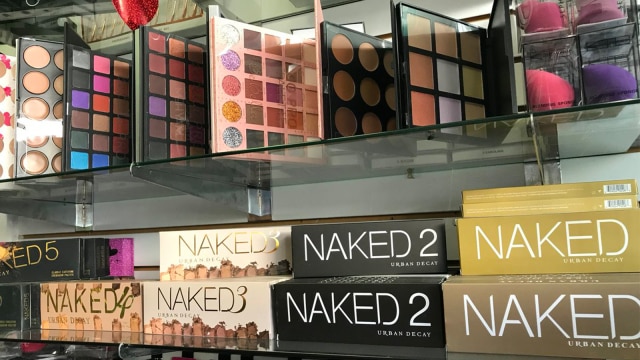 Makeup Palsu (Foto: Twitter @LAPDMarcReina)