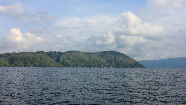 Pemandangan Danau Toba. Foto: Ade Nurhaliza/kumparan