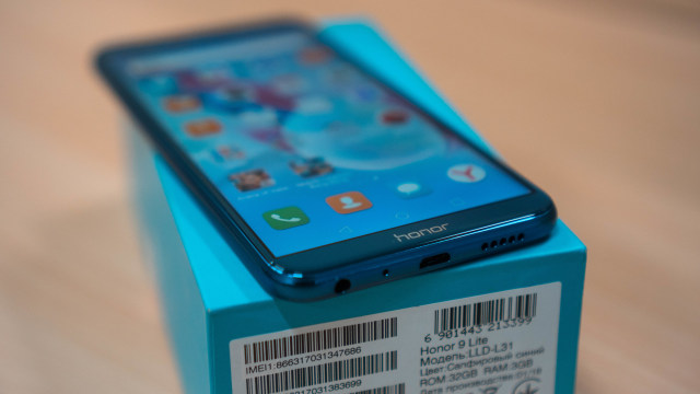 Honor 9 Lite (Foto: Tommy Wahyu Utomo/kumparan)