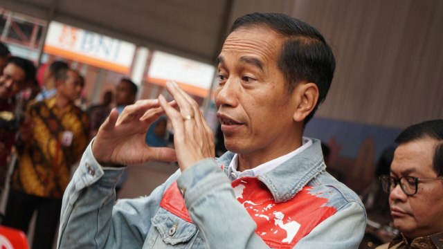 Presiden Joko Widodo di IIMS 2018 (Foto:  Puti Cinintya Arie Safitri/kumparan)