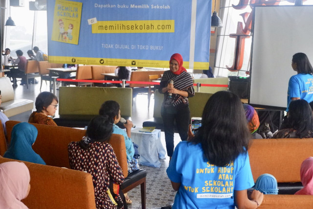 Suasana Peluncuran buku Memilih Sekolah (Foto: Prameshwari Sugiri)