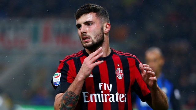 Cutrone ketika masih bersama AC Milan. Foto: Reuters/Tony Gentile
