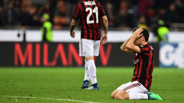 Milan gagal tampil di Liga Europa musim depan. (Foto: AFP/Miguel Medina)