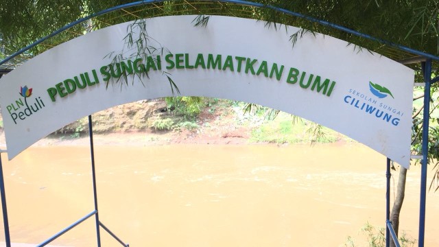 Sekolah Sungai Ciliwung (Foto: Eka Nurjanah/kumparan)