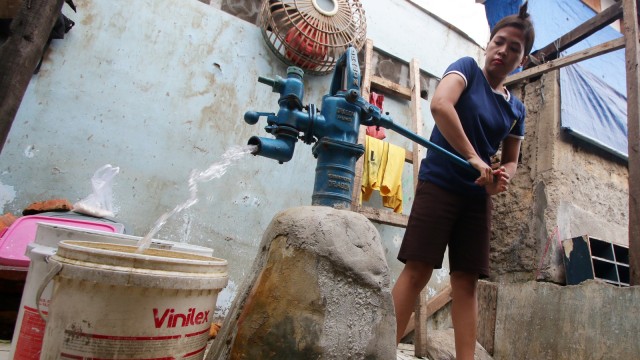 Jakarta kekurangan air bersih. (Foto: Antara/Rivan Awal Lingga)