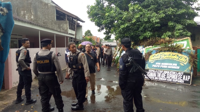 Suasana Rekon pembunuhan Pondok Labu (Foto: Ainul Qalbi/kumparan)