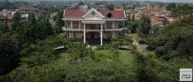 'Kembang Kantil': 'Amburadul' dalam Segala Aspek (4)