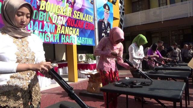 Seru! Adu Tangkas Polwan Probolinggo di Hari Kartini (1)
