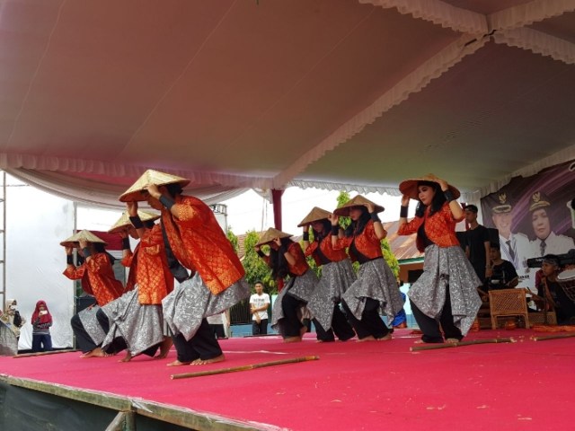 Semarak HUT Kabupaten Musi Rawas Ke-75, Digelar Festival Lan Serasan Sekentenan 2018 (2)