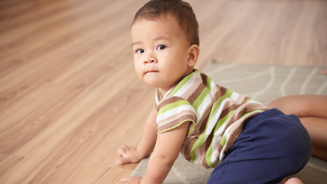 Ilustrasi bayi merangkak. (Foto: Thinkstock)