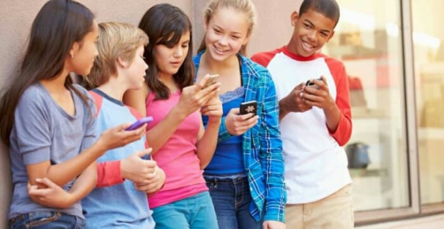 Remaja Bijak Bermedia Sosial, Kenapa Tidak?  (4)