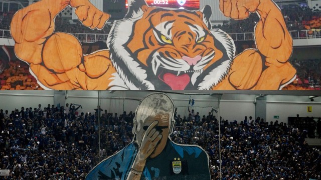 Persija vs Persib. (Foto: Fanny Kusumawardhani/kumparan & ANTARA FOTO/Novrian Arbi)