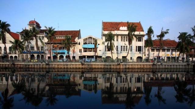 Gedung-gedung di kawasan Kota Tua. (Foto: Flickr / Kurniawan Biantoro)
