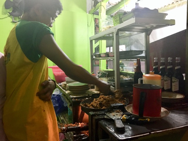 Babat gongso Pak Karmin. (Foto:  Kartika Pamujiningtyas/kumparan)