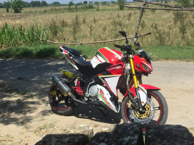Yamaha Vixion Custom Street Fighter By Ybc Modified Whaeto Cutting Stiker