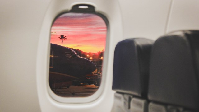 Jendela Pesawat Foto: Pexels