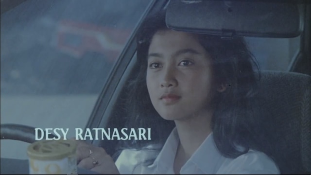 Desy Ratnasari di film 'Blok M' (Foto: YouTube)