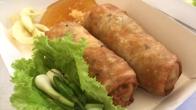 Lumpia Semarang yang Legendaris di Gang Lombok (Foto: Kartika Pamujiningtyas/kumparan)