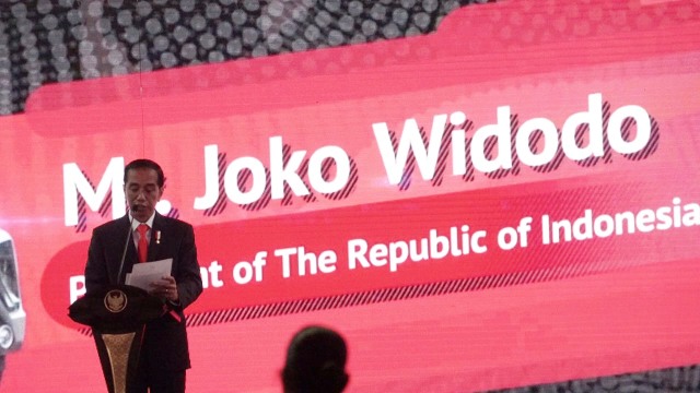 Jokowi di Mitsubishi XPANDER Export Ceremony (Foto: Fitra Andrianto/kumparan)