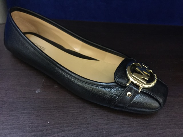 Flat Shoes Michael Kors (Foto: Ratmia Dewi/kumparan)