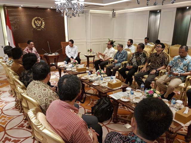 Gelar Dialog, Isla Unhas Akan Merekam Visi Maritim Cagub Sulsel