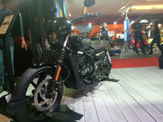 Harley Davidson Street  (Foto: Alfons Hartanto/kumparanOTO)