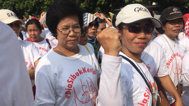 Relawan Jokowi di CFD (Foto: Raga Imam/kumparan)