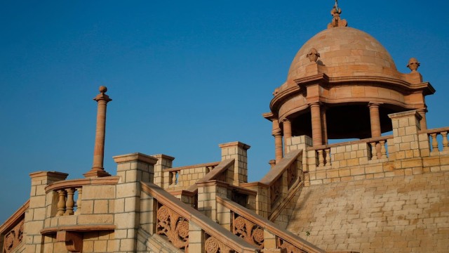 Peninggalan Arsitektur di Pakistan (Foto: Reuters/Akhtar Soomro)