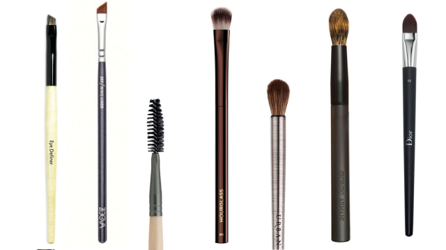 Kuas riasan mata  (Foto: Dok. Istimewa)