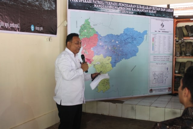 Komisi IV DPR-RI dialog dengan Manggala Agni Di Daops Pontianak (3)