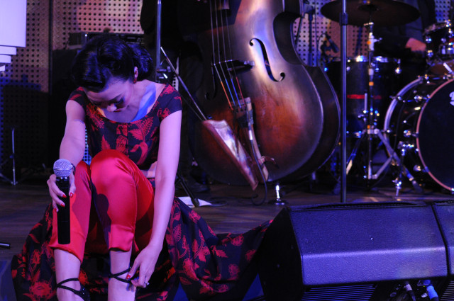 Benang Merah Antara Aimee Saras, Tembang Lawas, dan Perempuan (4)