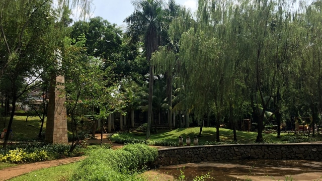 Tampak dalam Taman Langsat (Foto: Helinsa Rasputri/kumparan)