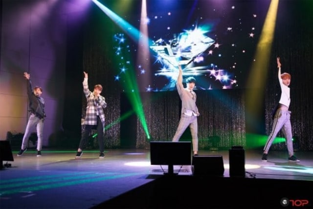 Begini Keadaan Konser 100% di Jepang Tanpa Leader Minwoo yang Telah Meninggal Dunia  (3)