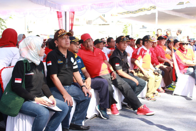 KKP Melalui Stasiun KIPM Luwuk Banggai Lepasliarkan BCF dan Lobster Under Size (2)