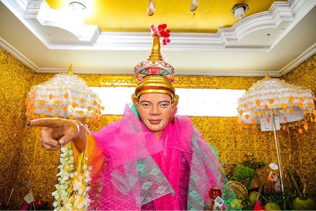 Menjelajahi 4 Pagoda Spektakuler di Myanmar (4)