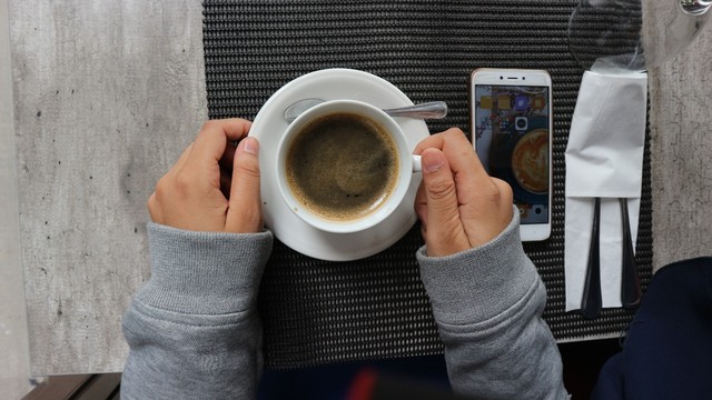 Ini Alasannya Kenapa Kopi Sangat Ampuh Saat Bekerja