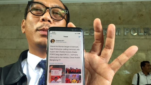 Kuasa Hukum Charles Honoris (Foto: Soejono Eben/kumparan)