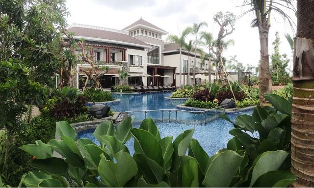 APLN Serahkan SHGB, Pembeli Orchard Park Batam Bahagia  