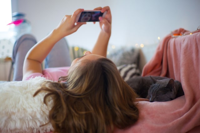 com-nonton film (Foto: Thinkstock)