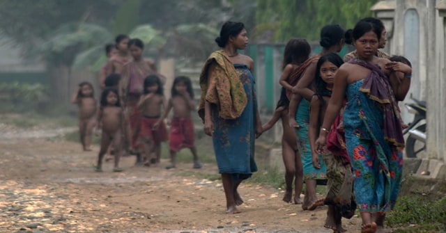 SUKU ANAK DALAM DITENGAH HIMPITAN KEHIDUPAN MODERN