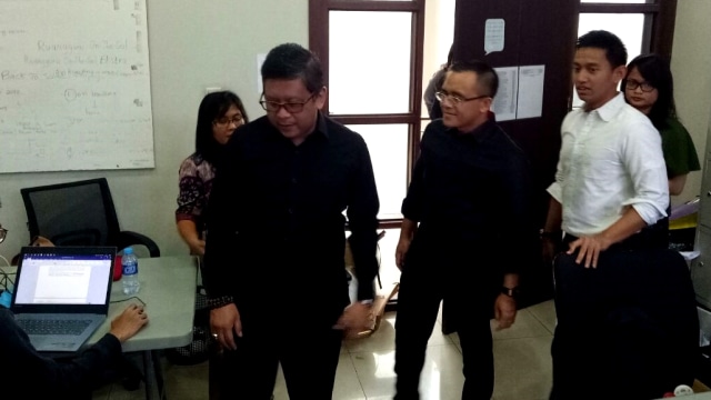 Hasto di studi ruangan ruangguru.com. (Foto: Fahrian Saleh/kumparan)