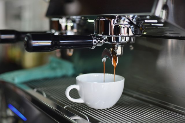 Ingin Membuat Kopi Espresso? Begini Caranya!