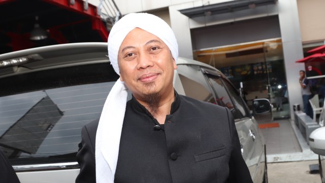 Penyanyi religi Opick. Foto: Munady 