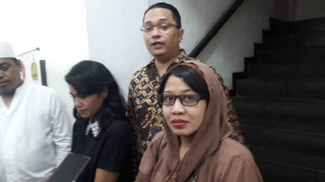 Susi Ferawati Usai Diperiksa (Foto: Fadjar Hadi/kumparan)