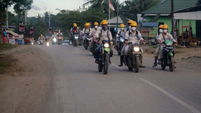 Sejumlah pekerja di Morowali, Sulawesi Tengah  Foto: Iqbal Firdaus/kumparan